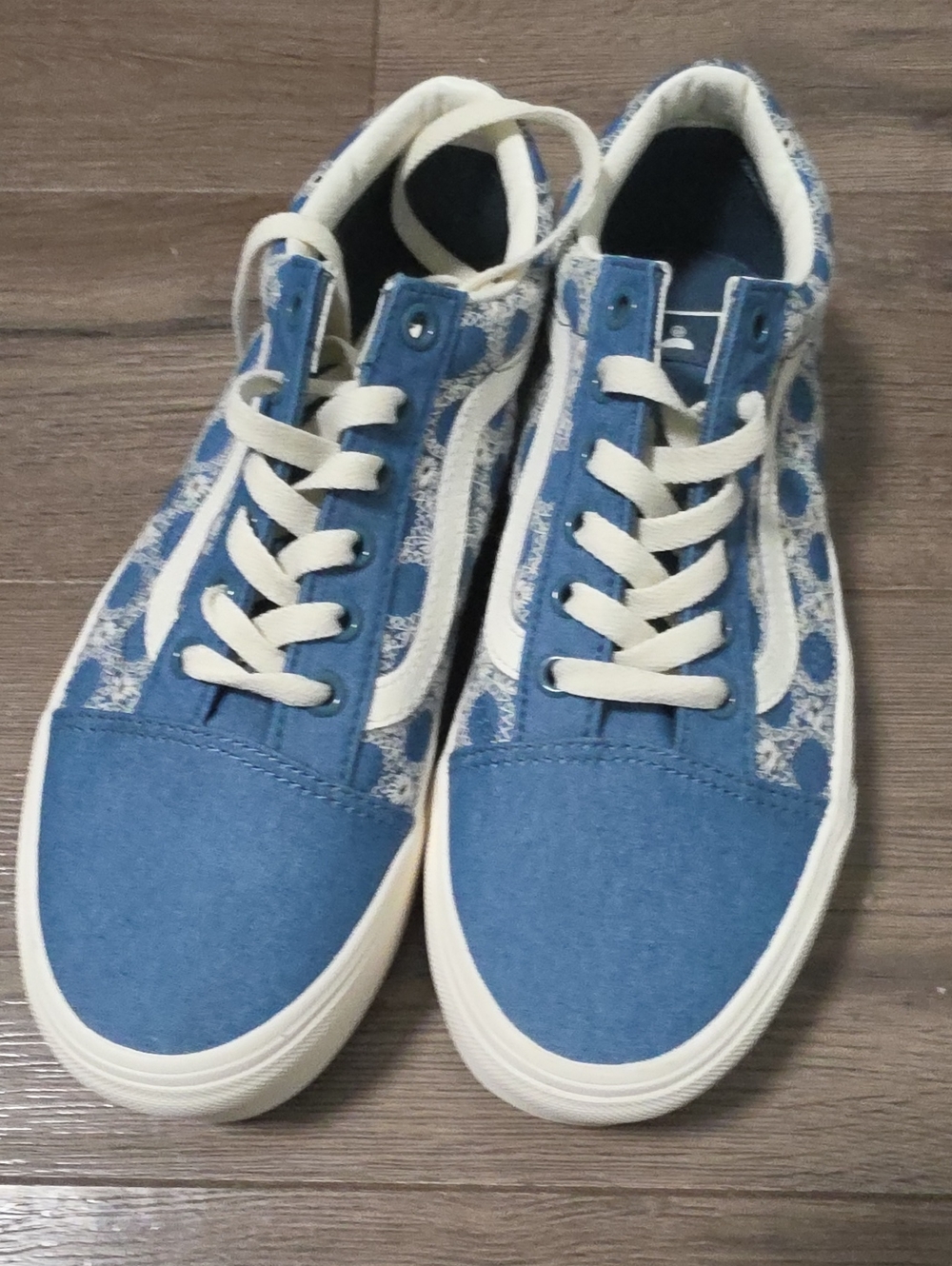Vans Kids Blue Canvas Lace-Up Sneakers with Cream Accents